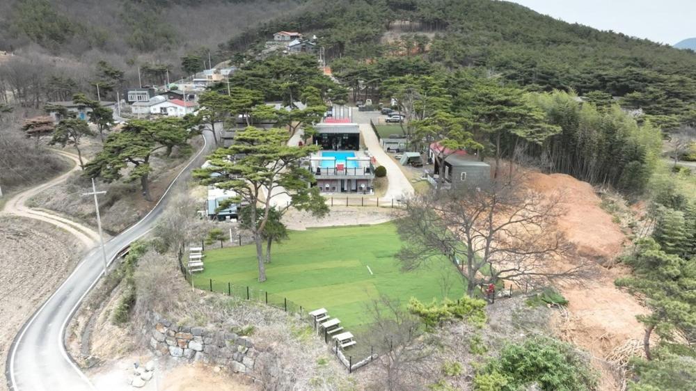 Boryeong Pinovista Pet Allowed Pension Exterior photo